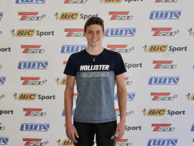 IOANNIS KARVOUNIARIS